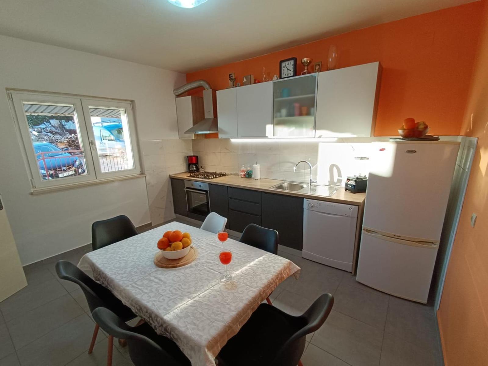 Apartments Frano I Franka By The Sea Orebić Rom bilde